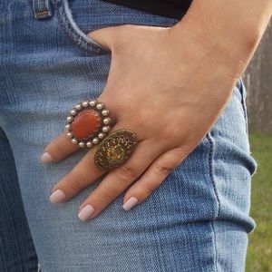 Ollipop Oval and Pearl Ring- NWOT